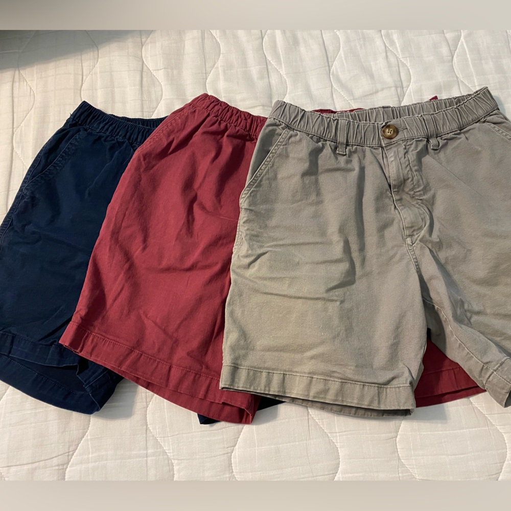 Men’s CHUBBIES Armadas - 3 Pair (+ bonus 4th pair) Navy, Gray & Maroon Sz Med